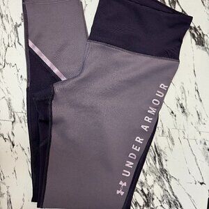 EUC - Under Armour warmer Compression Leggings, Size L